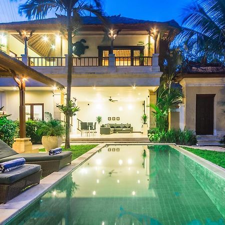 Villa Krisna Семиняк Екстериор снимка