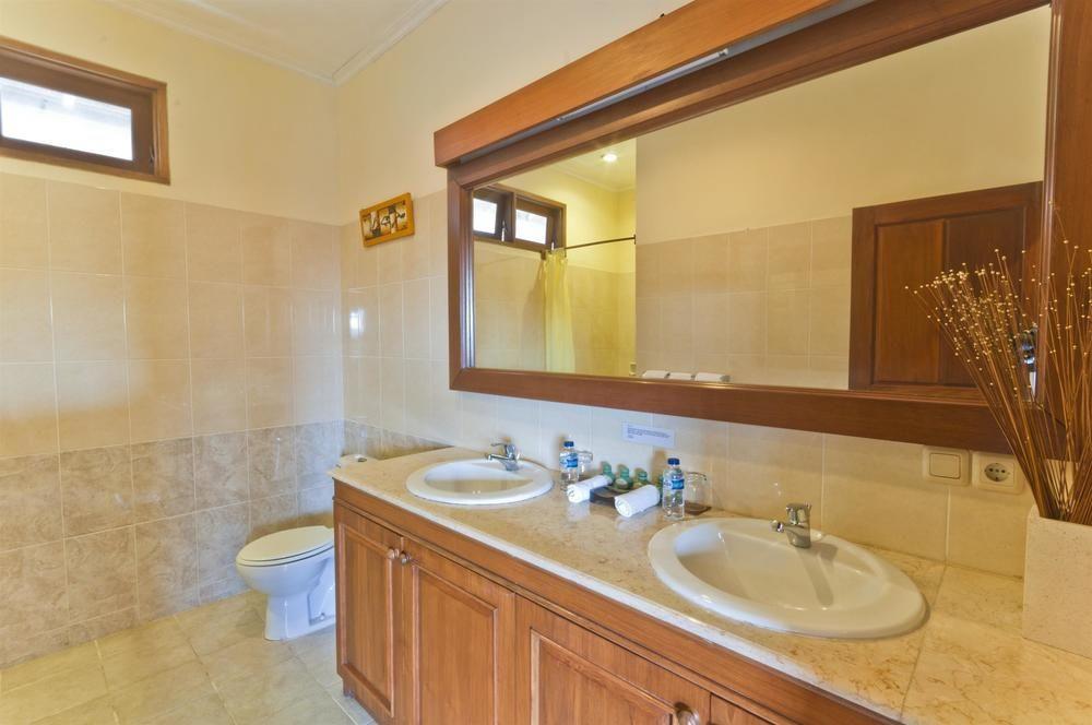 Villa Krisna Семиняк Екстериор снимка
