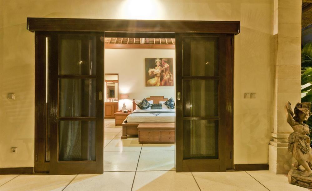 Villa Krisna Семиняк Екстериор снимка