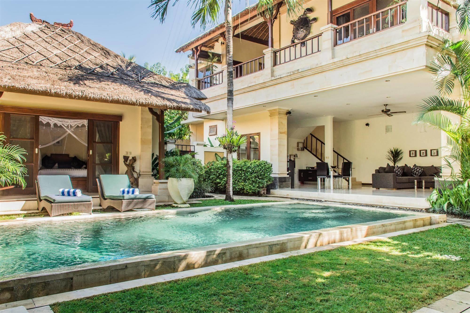 Villa Krisna Семиняк Екстериор снимка